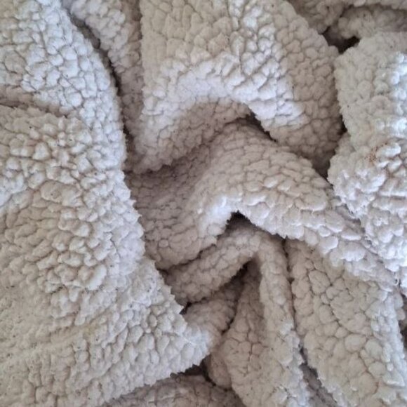 Cabin Fever Super Cozy Wearable Blanket Hoodie, Fox & Tree Print, Size S/M - Picture 5 of 6